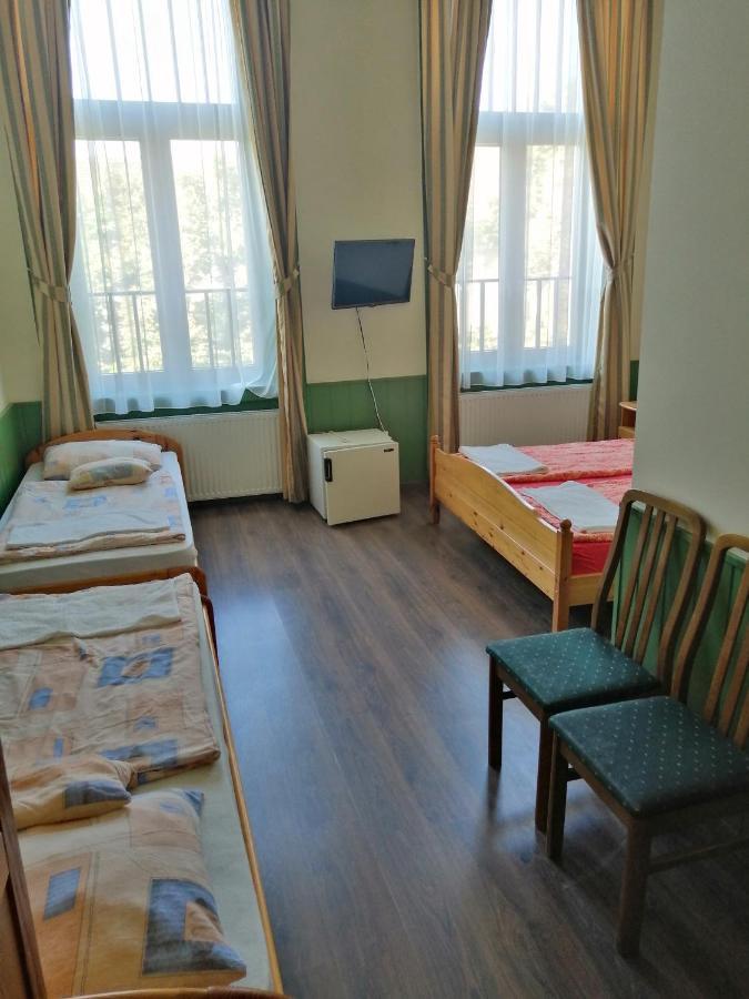 Kisfaludy Vendeghaz -Suemeg- Zewnętrze zdjęcie